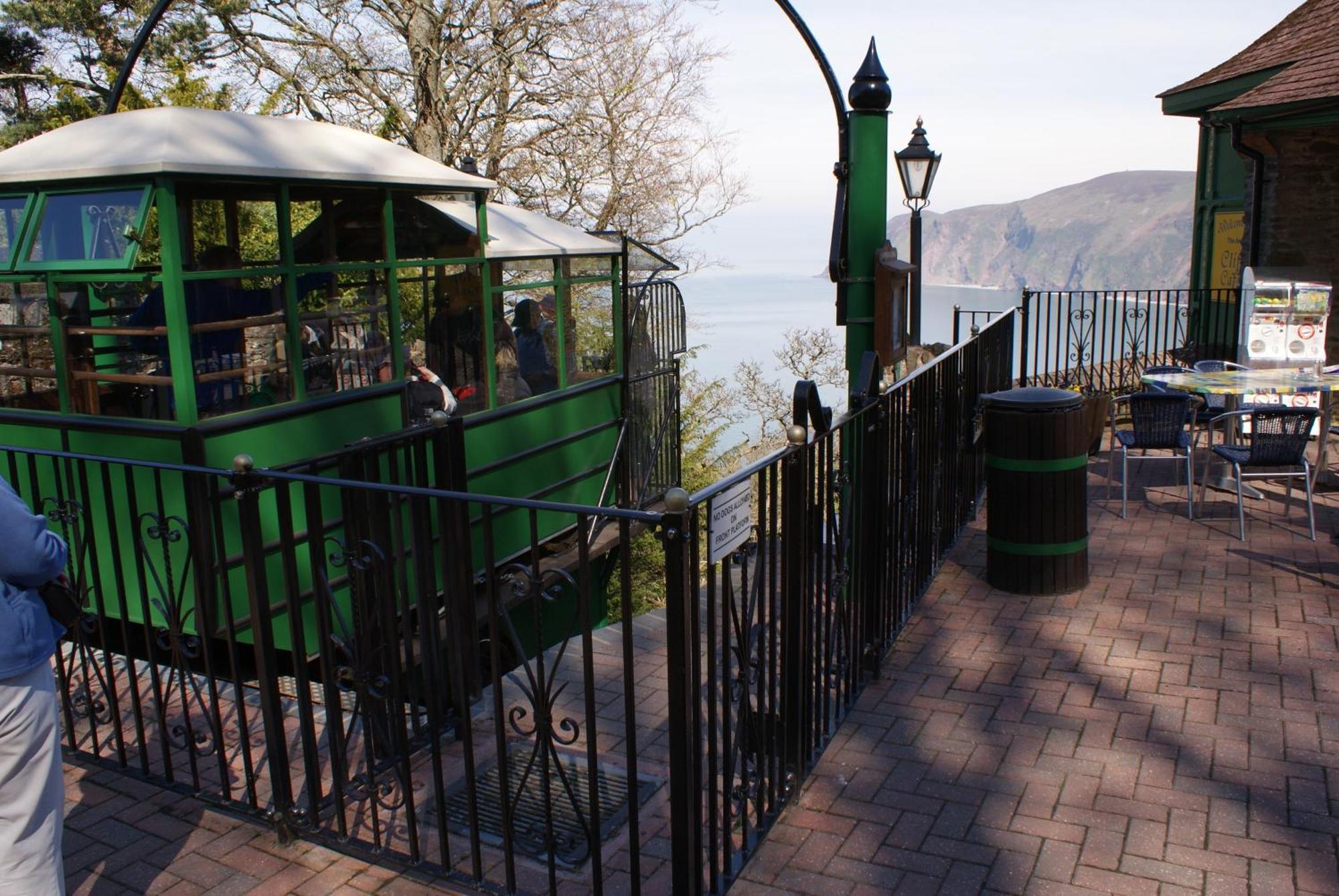Longmead House Hotel Линтън Екстериор снимка