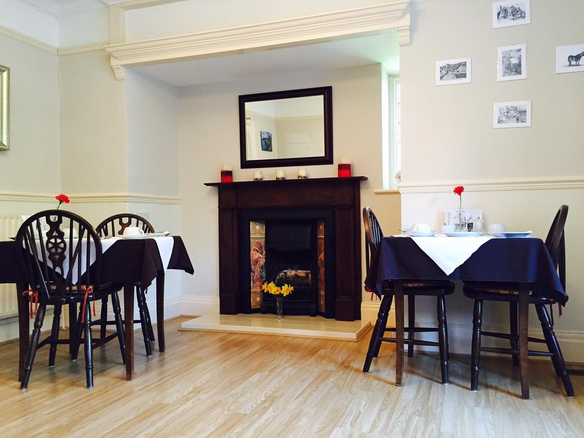 Longmead House Hotel Линтън Екстериор снимка