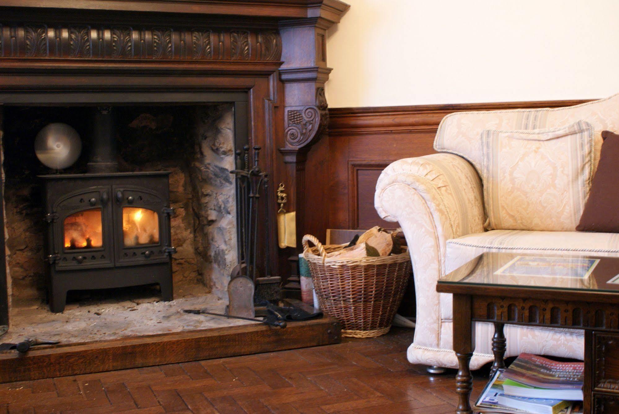 Longmead House Hotel Линтън Екстериор снимка