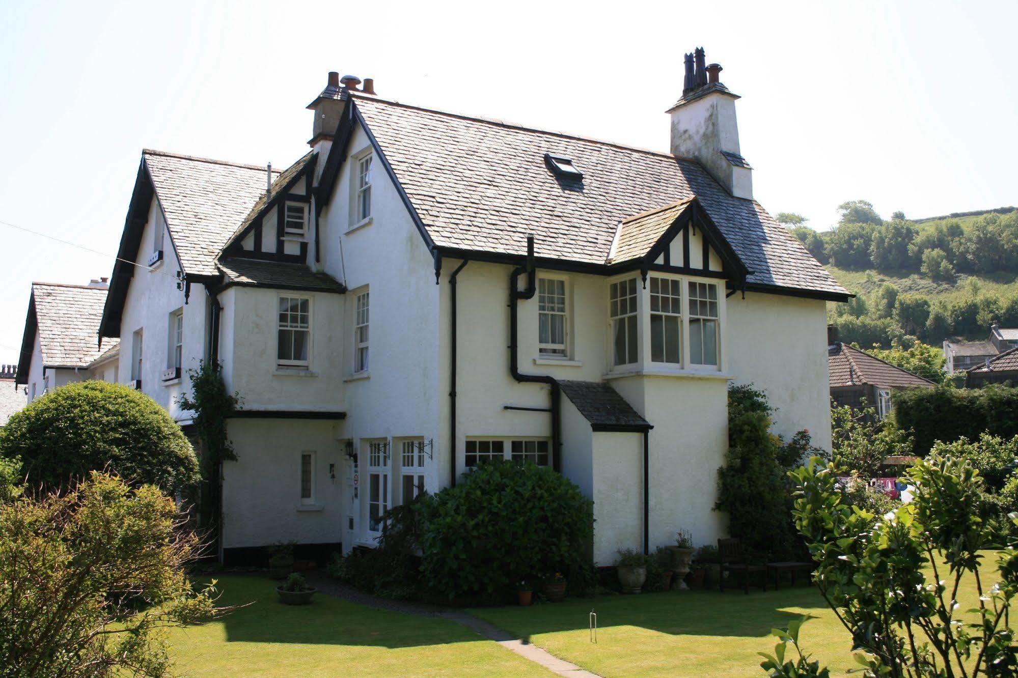 Longmead House Hotel Линтън Екстериор снимка