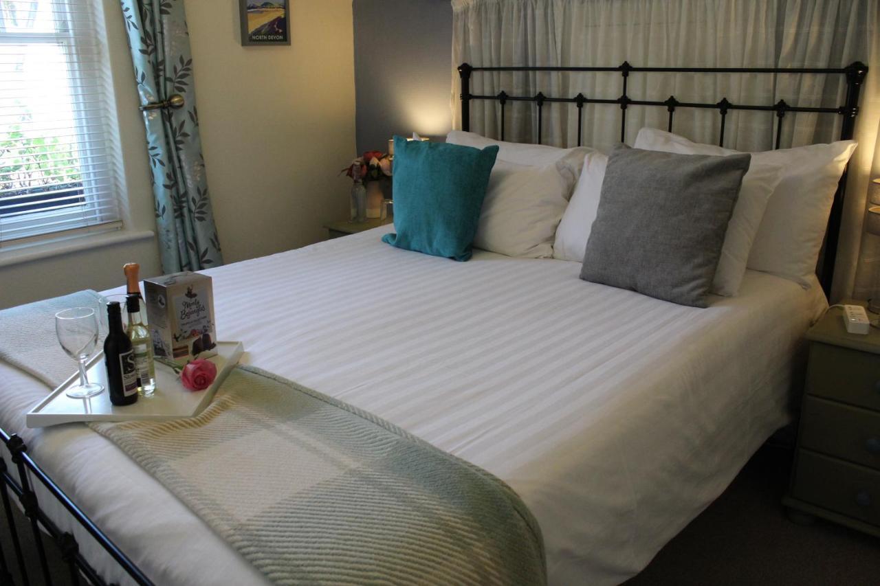 Longmead House Hotel Линтън Екстериор снимка